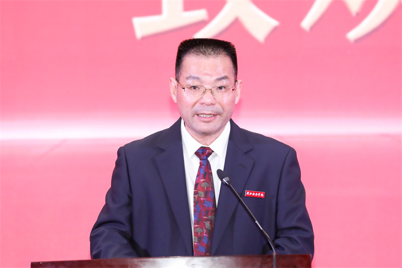 (学校党委书记骆光林代表东道主致欢迎辞)