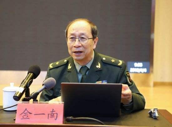 金一南初中学历当上了国防大学教授领少将军衔