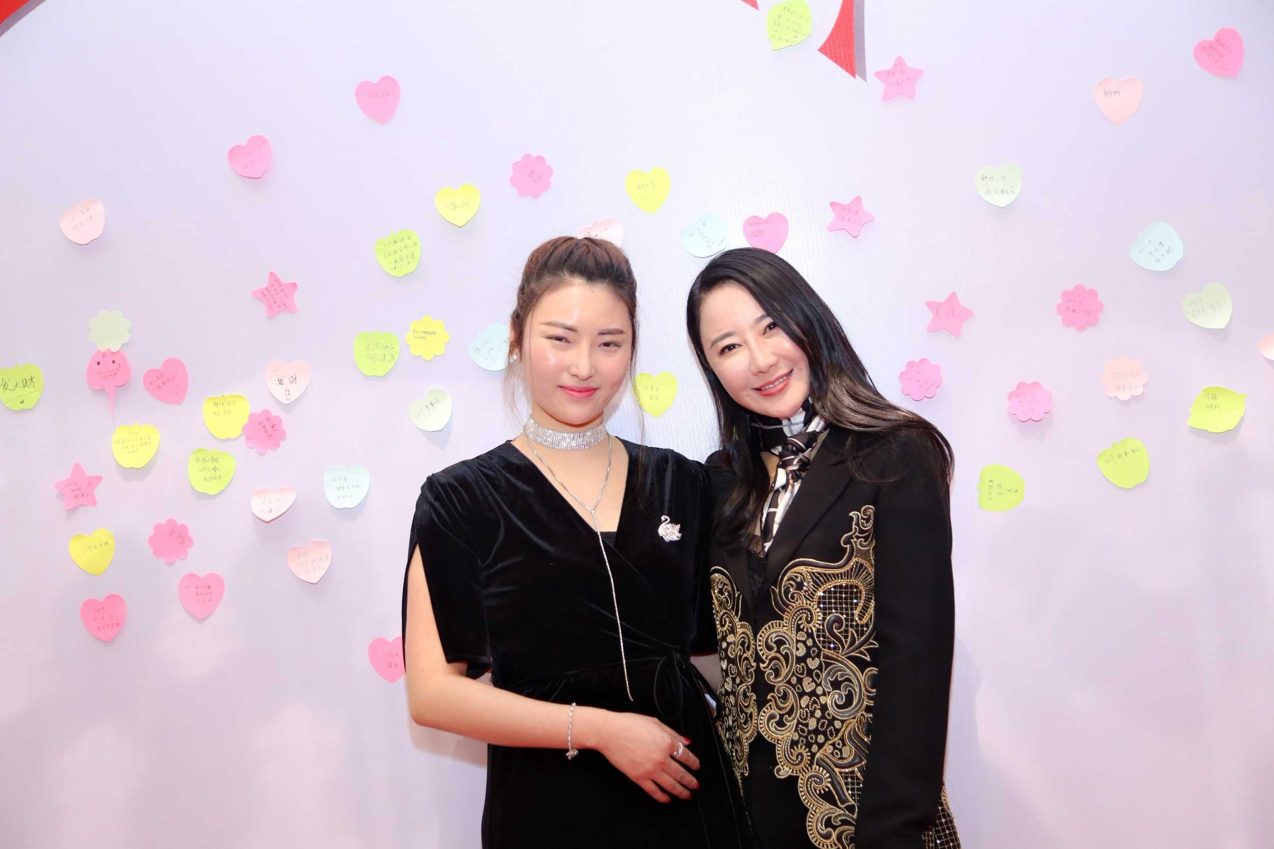 付于敏·悦人集团2019年会_作者邦网